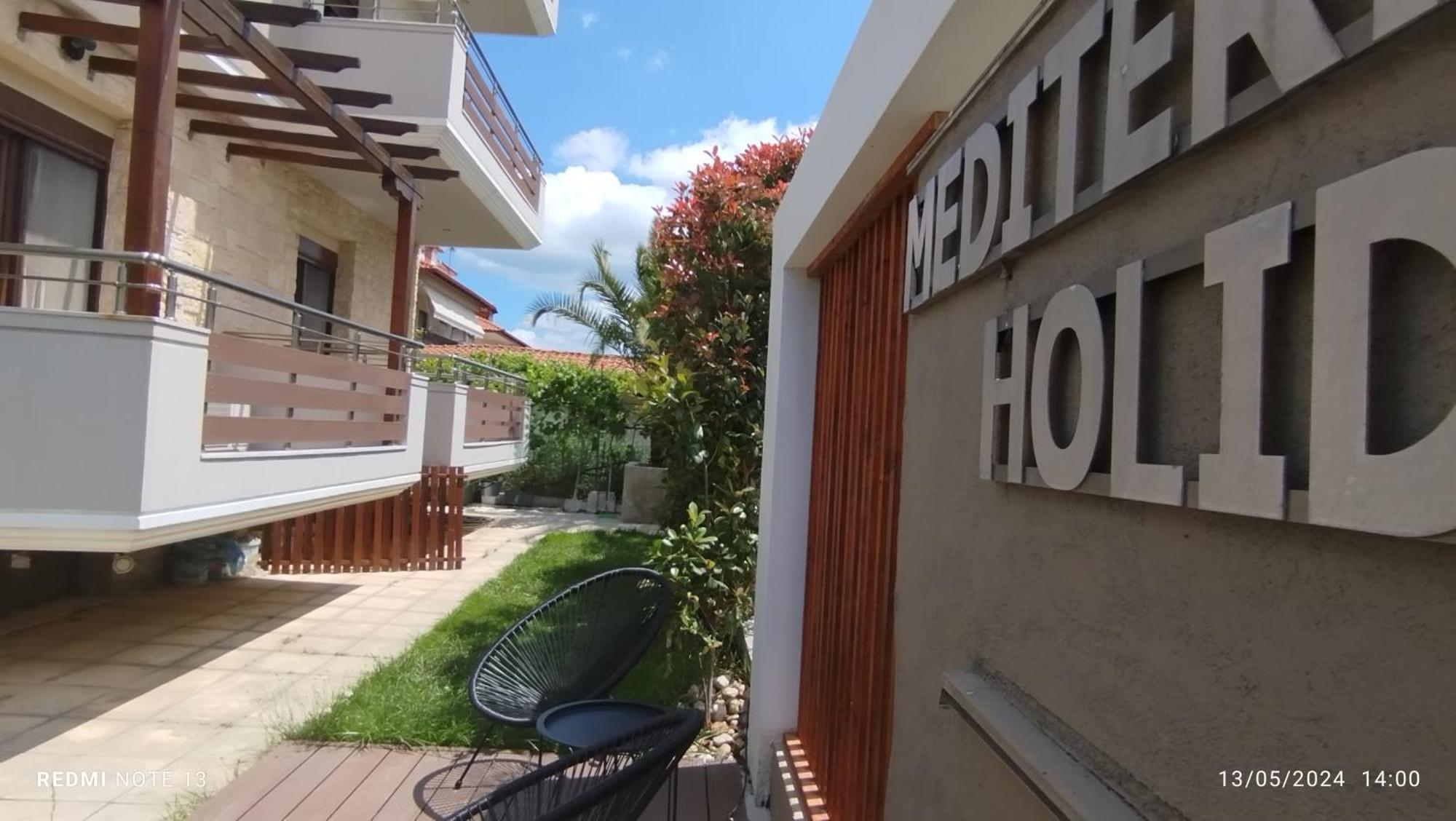 Mediterranean Holidays 伊里斯斯 外观 照片