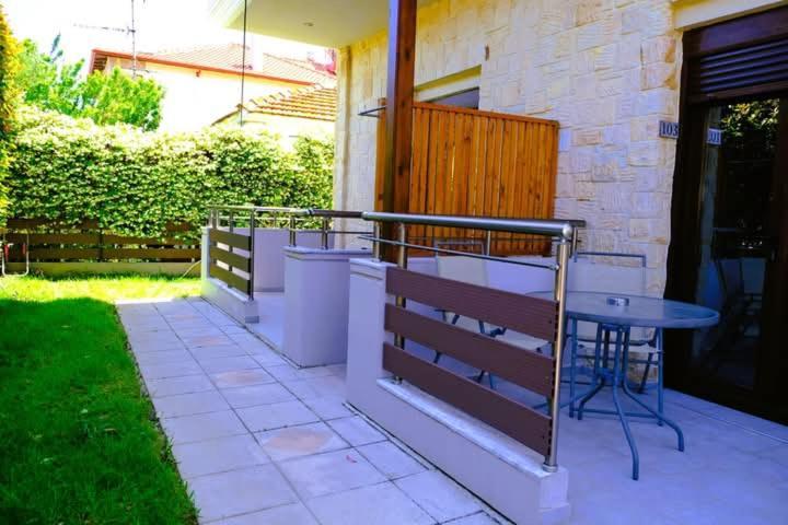 Mediterranean Holidays 伊里斯斯 外观 照片