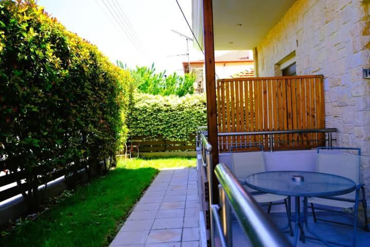 Mediterranean Holidays 伊里斯斯 外观 照片